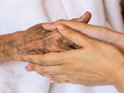 The presence and number of restricting symptoms and the number of disabilities are associated with increased likelihood of hospice admission for older adults during their last year of life