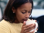 Drinking three or more cups of coffee per day halves all-cause mortality risk in patients co-infected with HIV/hepatitis C virus