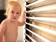The rate of window blind-related injuries among children younger than 6 years of age treated in U.S. emergency departments is 2.7 per 100