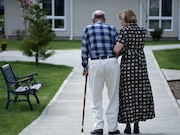 Elder abuse and neglect is not tied to the risk of chronic pain