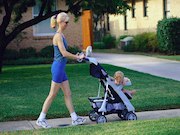 Adherence to a healthy lifestyle among mothers during their offspring's childhood is associated with reduced risk of childhood obesity
