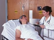 Hospitals receiving bundled payments are reducing skilled nursing facility use and improving care integration to improve quality and control costs