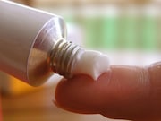 There is a positive association between use of topical corticosteroids and incident type 2 diabetes