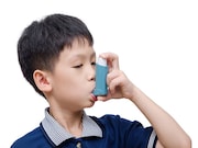 Decreases in ambient nitrogen dioxide and fine particulate matter are associated with lower asthma incidence in children