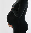 Fetal/Infant Death Risk Lowest at 37 Weeks in Twin Pregnancies For twin pregnancies