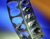 Hospital Stays Longer Without Prophylactic Laxatives Failure to use prophylactic laxatives in elderly congestive heart failure patients who use laxatives at home is associated with a significantly longer hospital length of stay