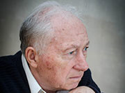 Hospice May Help Surviving Spouse Cope With Death Hospice care may help a surviving spouse better cope with depression following the death of a loved one