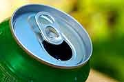 Drop Just One Sugar-Sweetened Drink Daily, Drop DM Risk Greatly Exchanging one sugar-sweetened beverage for water or unsweetened coffee or tea daily could lower diabetes risk by up to 25 percent