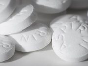 Regular Aspirin Use Before Diagnosis May Cut CRC Mortality