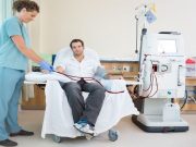 Erythropoietin May Up Risk for Hip Fracture in Hemodialysis Patients