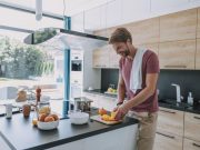 Cutting Carbs, Sugars Could Extend Life Expectancy for CKD Patients