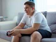 Watching TV in Childhood Linked to Metabolic Syndrome at 45 Years