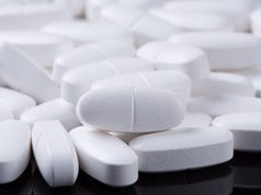 Review Shows No Clear Link Between Maternal Acetaminophen Use and Offspring Autism, ADHD